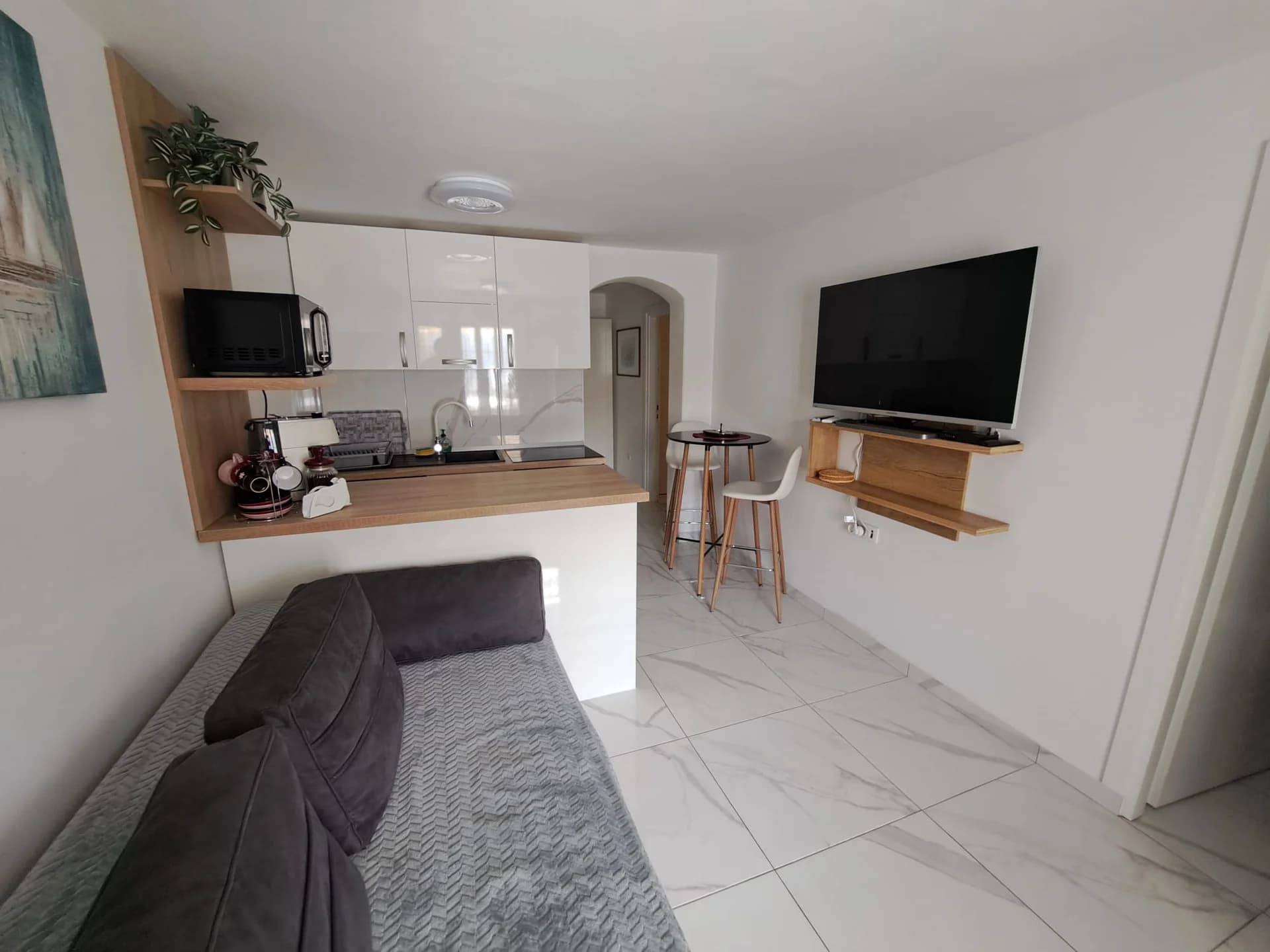 Apartment 1 (5 guests) - View 2